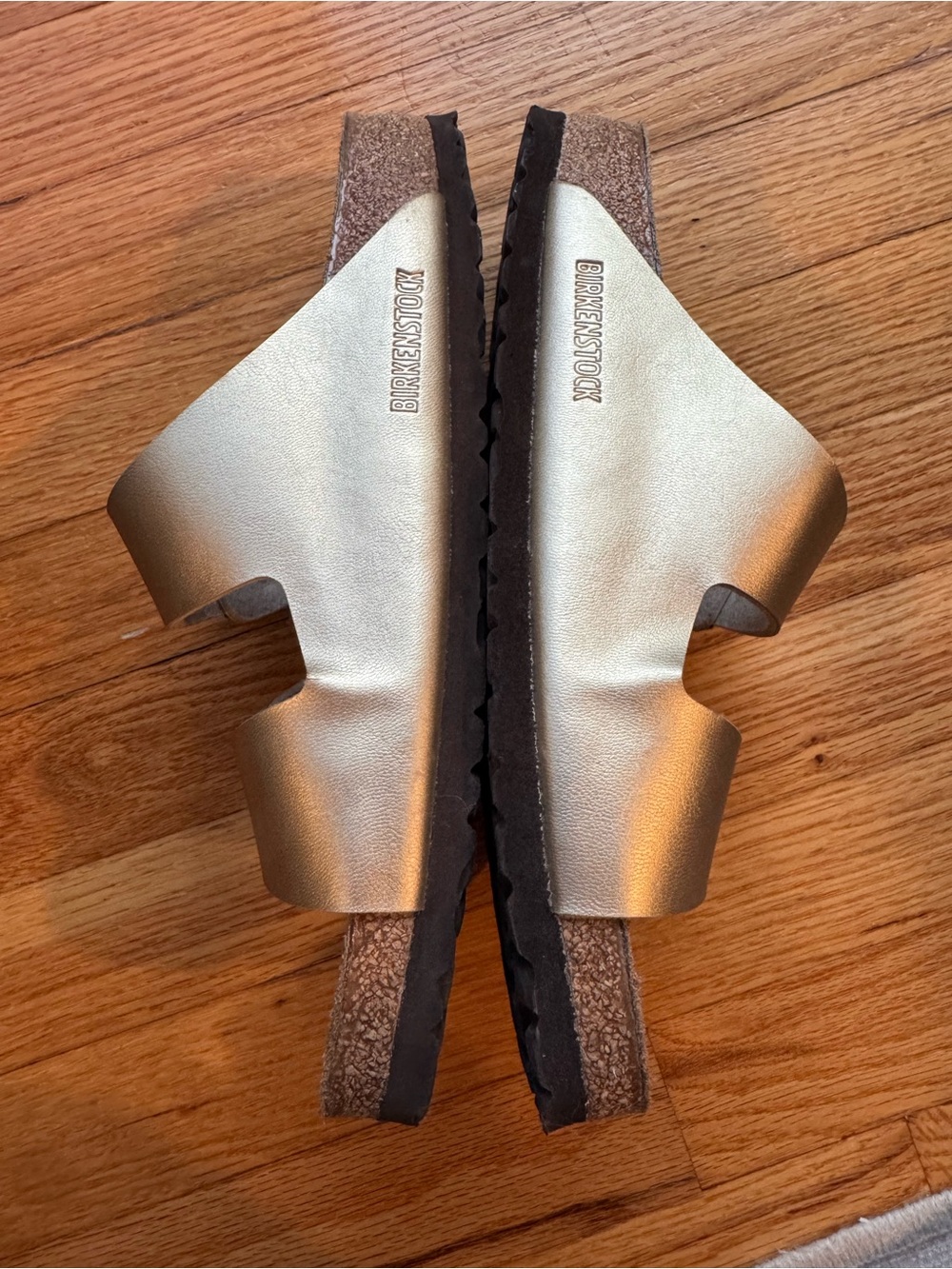 Birkenstock Arizona Sandal in Metallic Gold and Black Sole - Picture 7 of 15